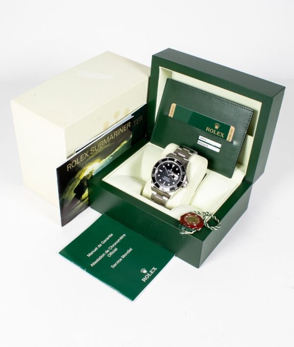 Rolex 16610 Submariner Date